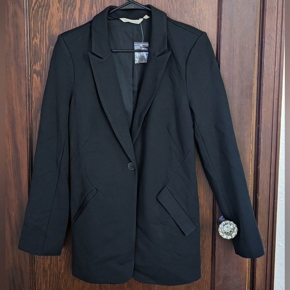 New with Partial Tags Soft Surroundings Classic Black Blazer 2BX95 Size Medium
